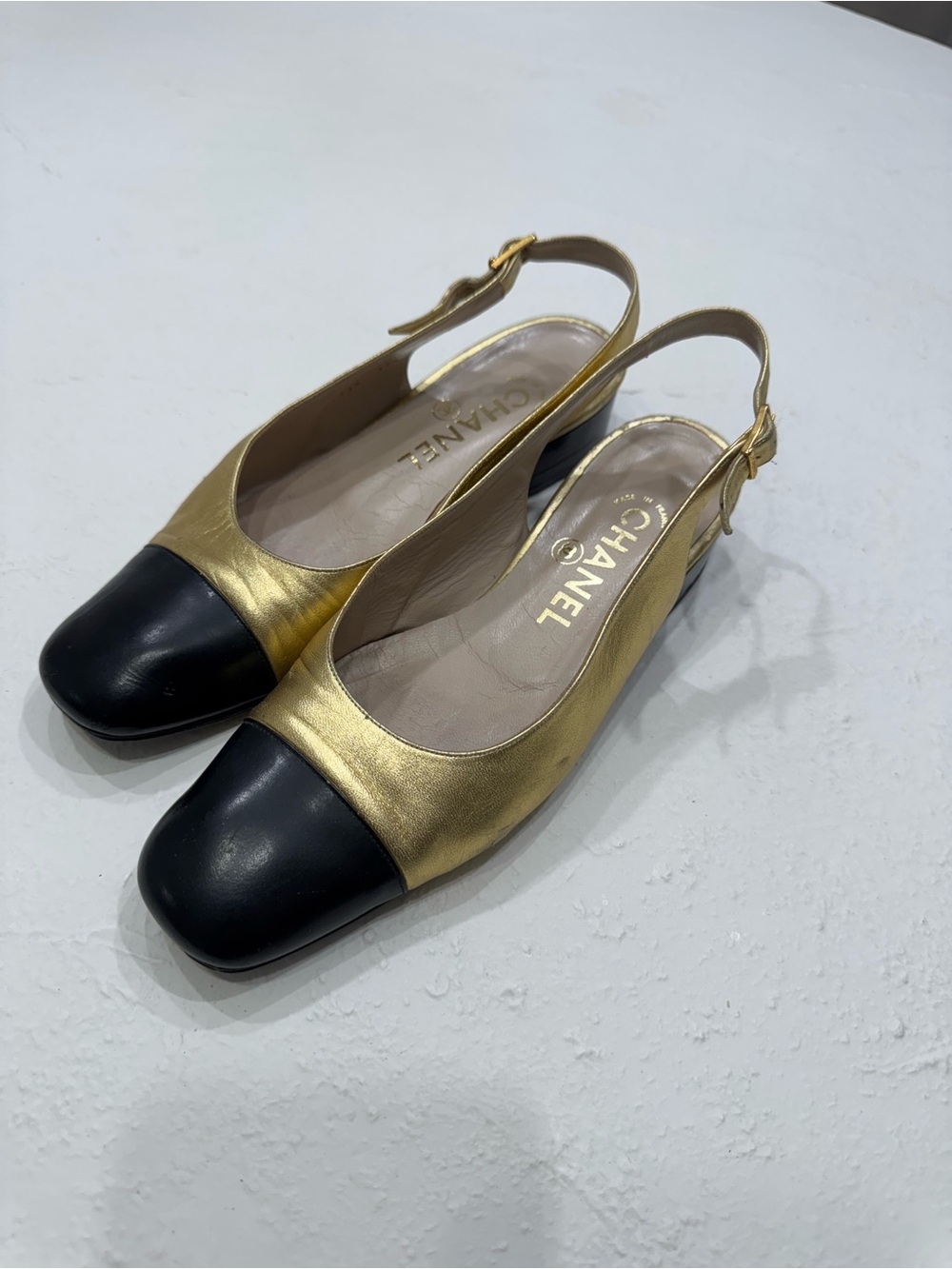 Chanel gold and black sling back ballet flats - Picture 3 of 6